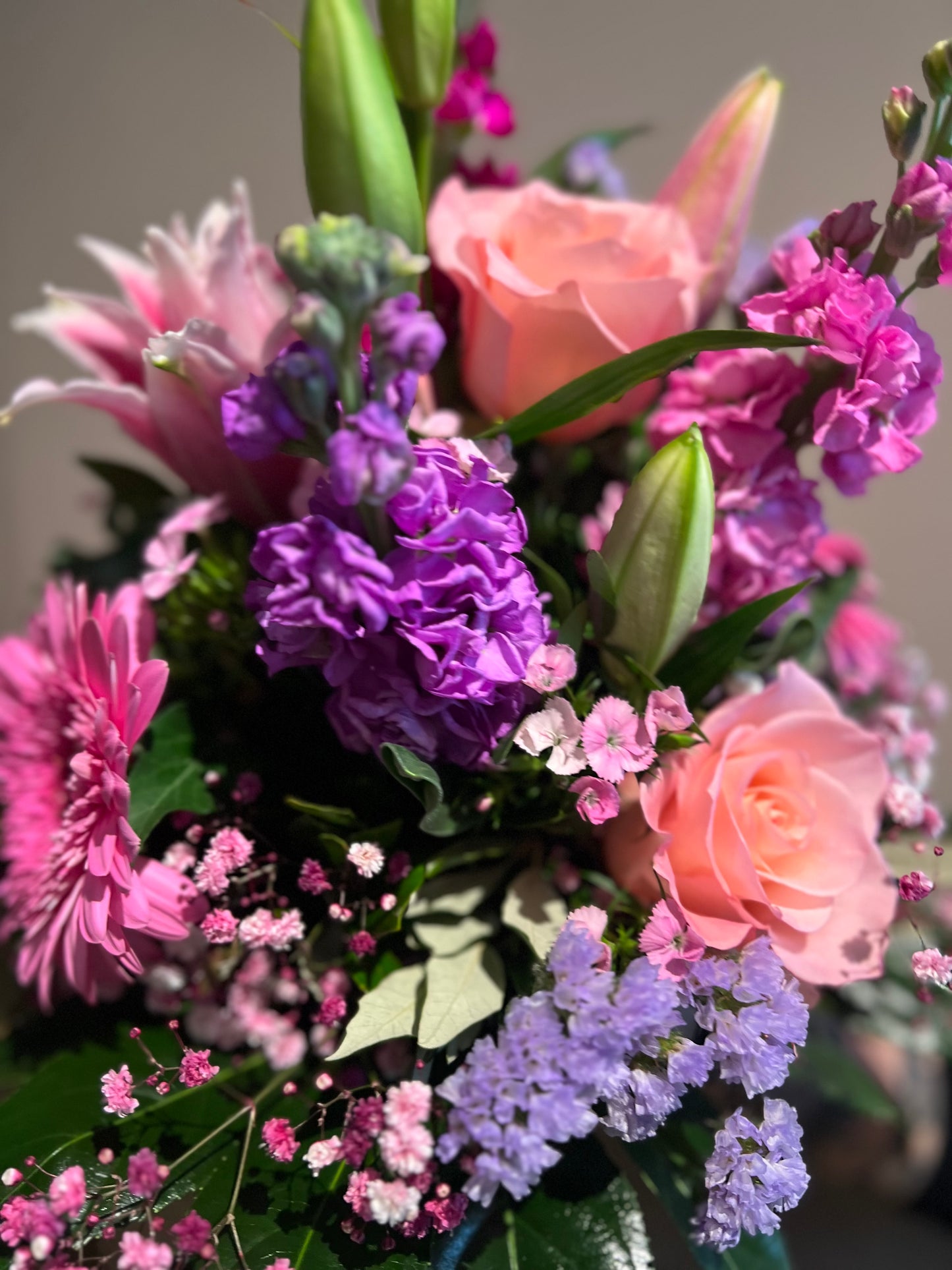 Muttertagsstrauß „Lilie“